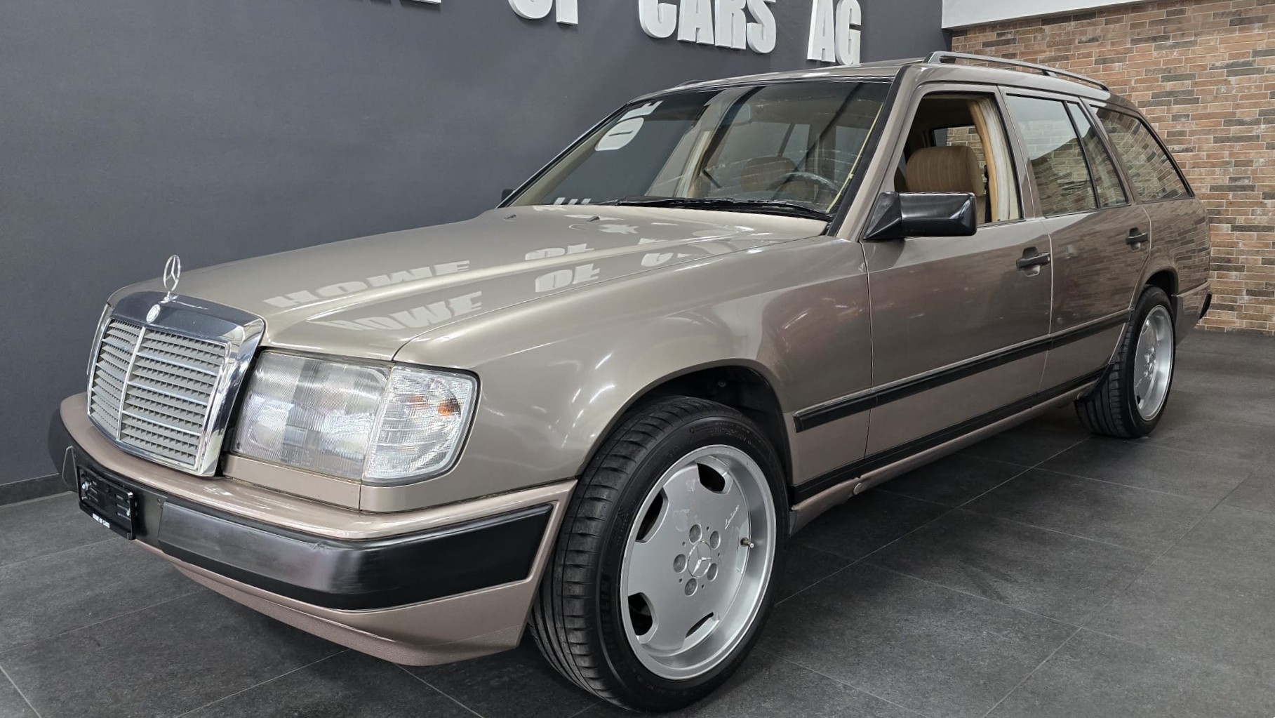 MERCEDES-BENZ 230 TE-image-1