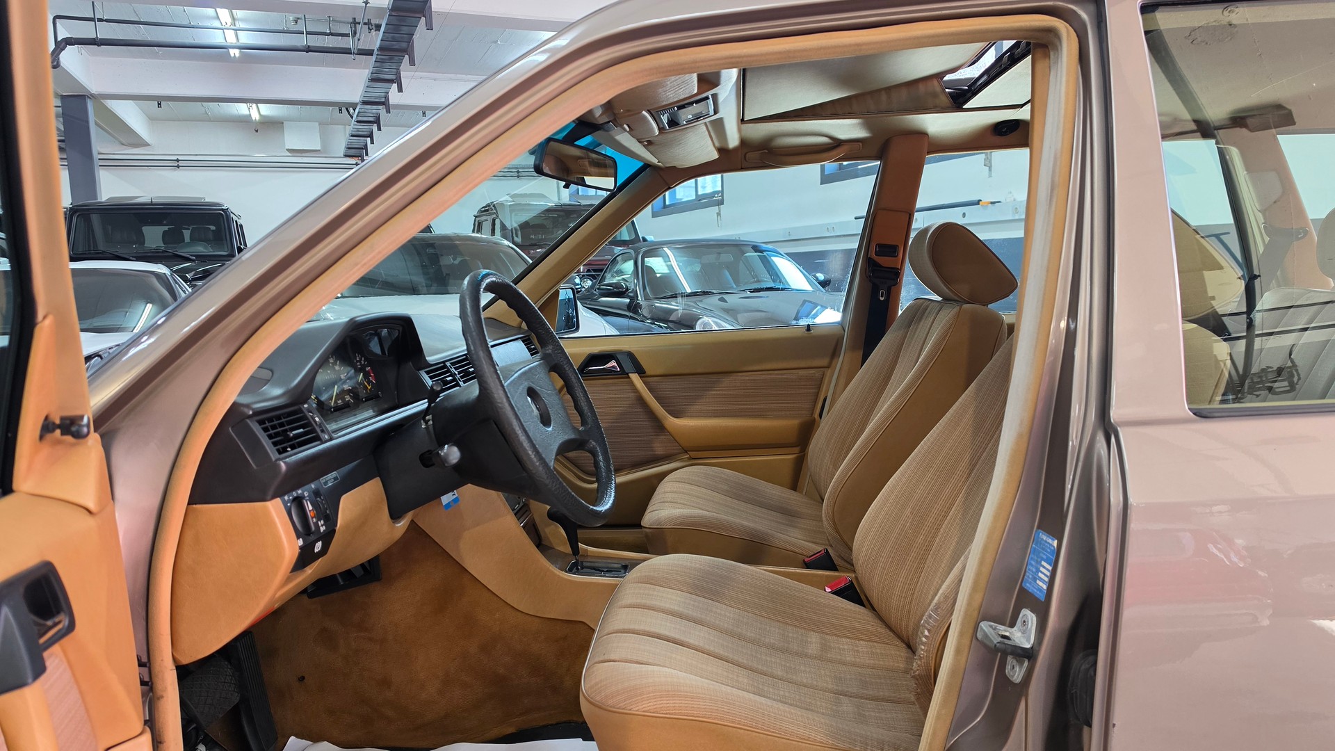 MERCEDES-BENZ 230 TE-image-23