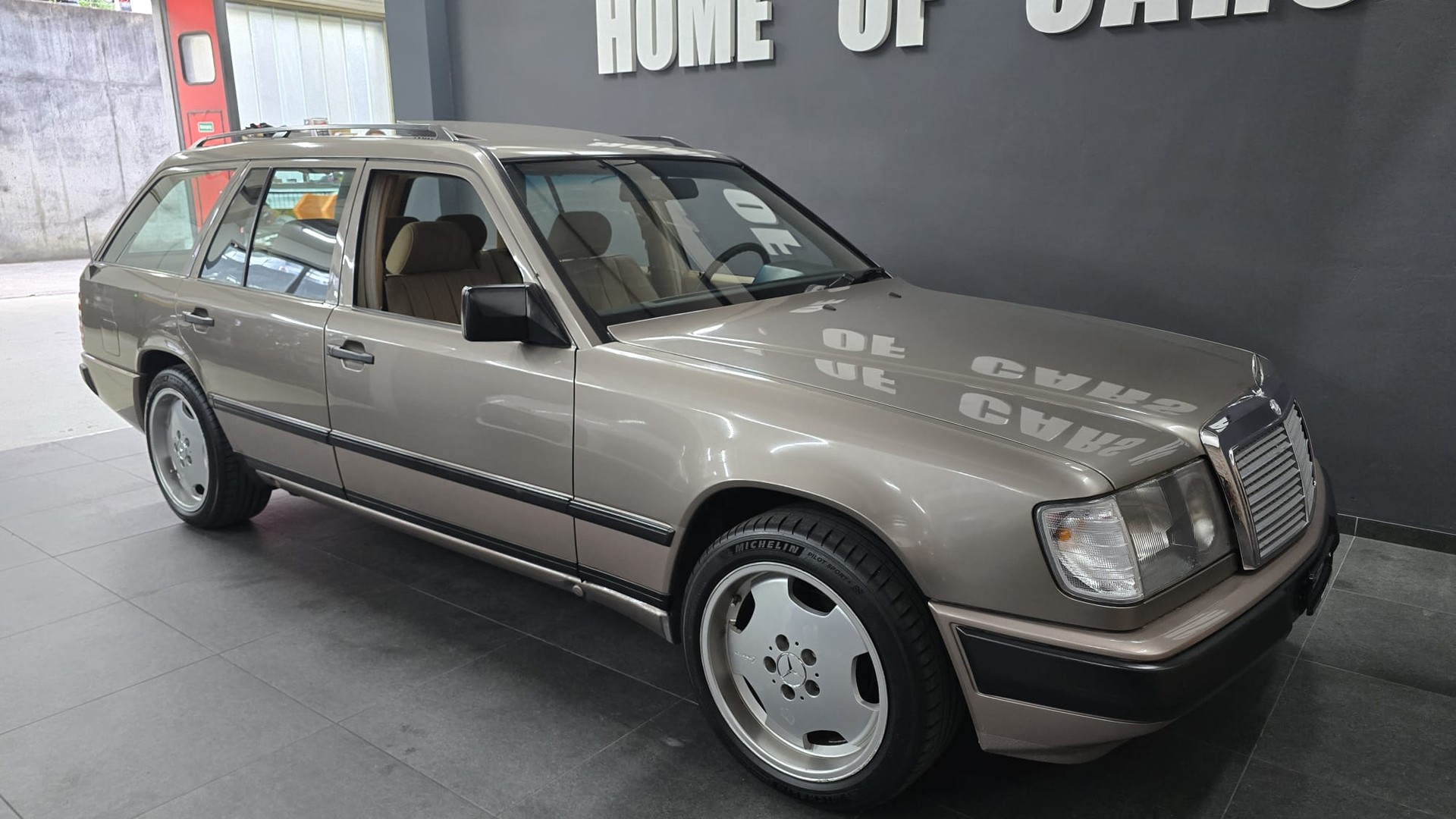 MERCEDES-BENZ 230 TE-image-11