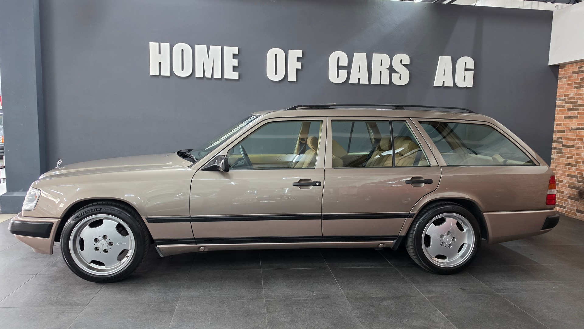 MERCEDES-BENZ 230 TE-image-6