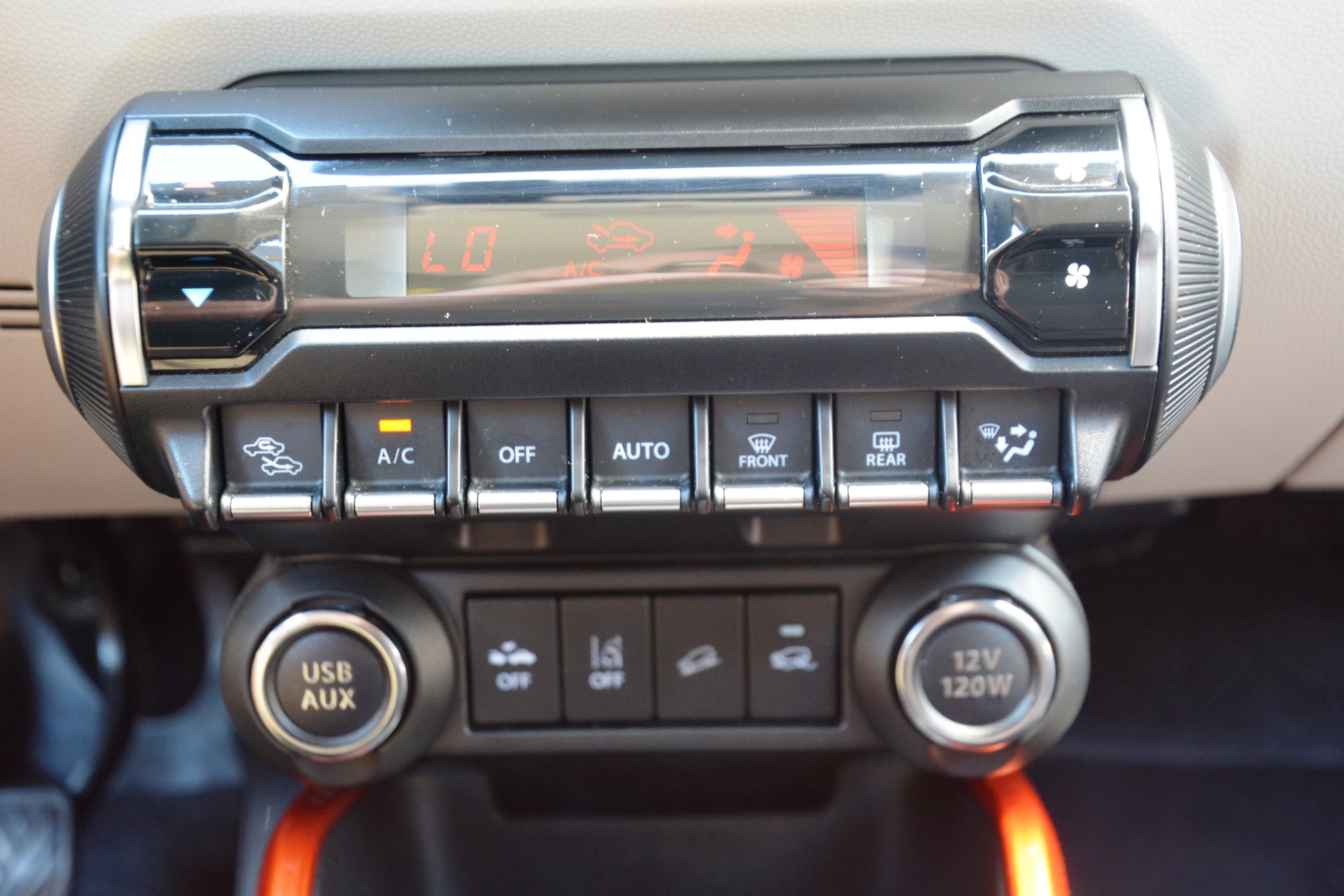 SUZUKI Ignis 1.2i Piz Sulai Top Hybrid 4x4-image-11