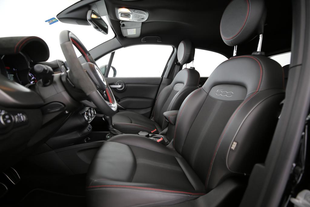 FIAT 500 X 1.3 GSE Sport-image-2