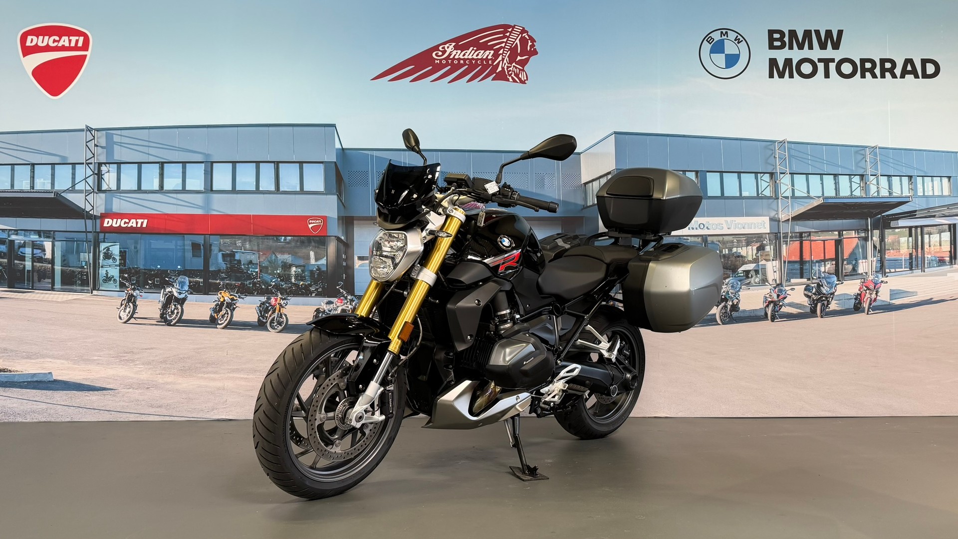 BMW R 1250 R-showroom-element-2