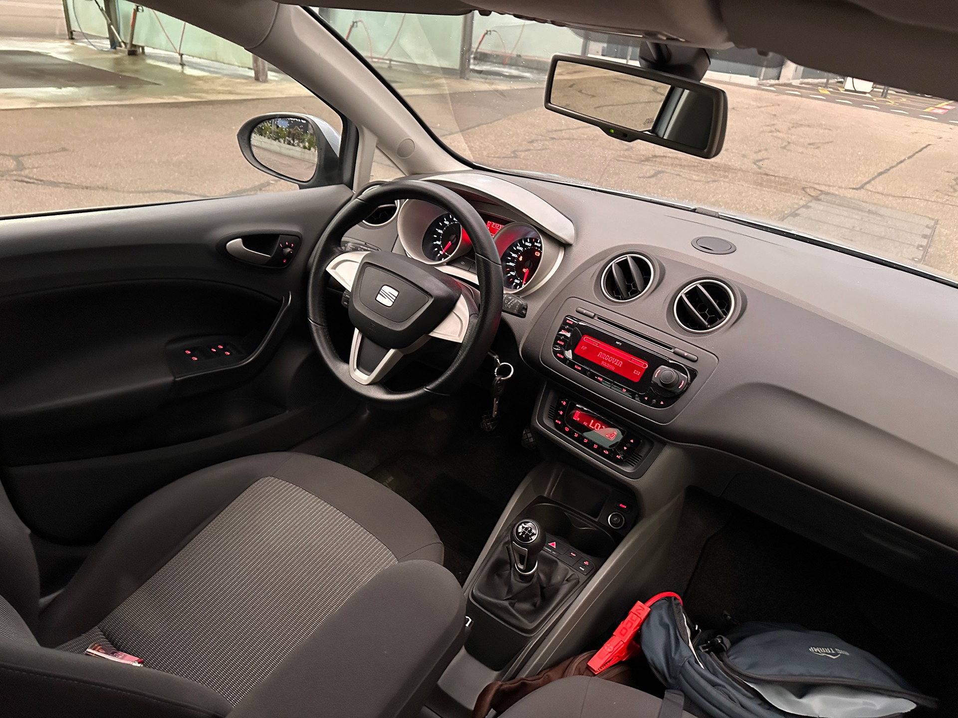 SEAT Ibiza ST 1.2 TSI Sport Eco Tech-image-2