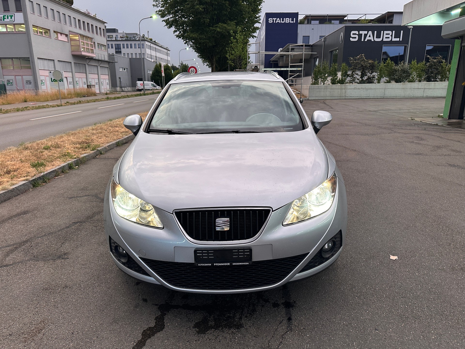 SEAT Ibiza ST 1.2 TSI Sport Eco Tech-image-5