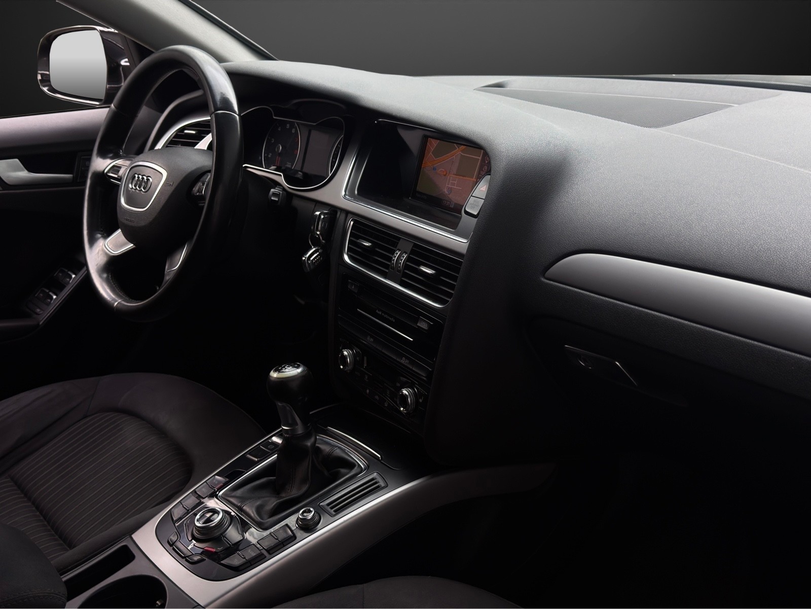AUDI A4 Limousine 1.8 TFSI mit 170 PS-image-9