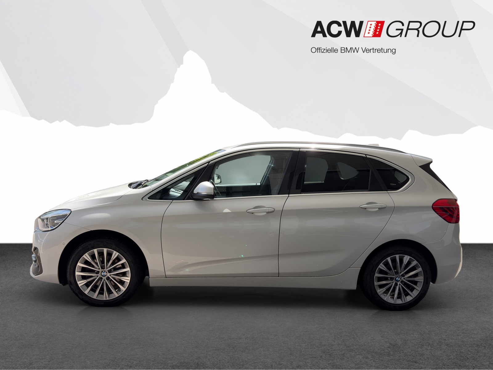 BMW 220d xDrive Active Tourer-image-1