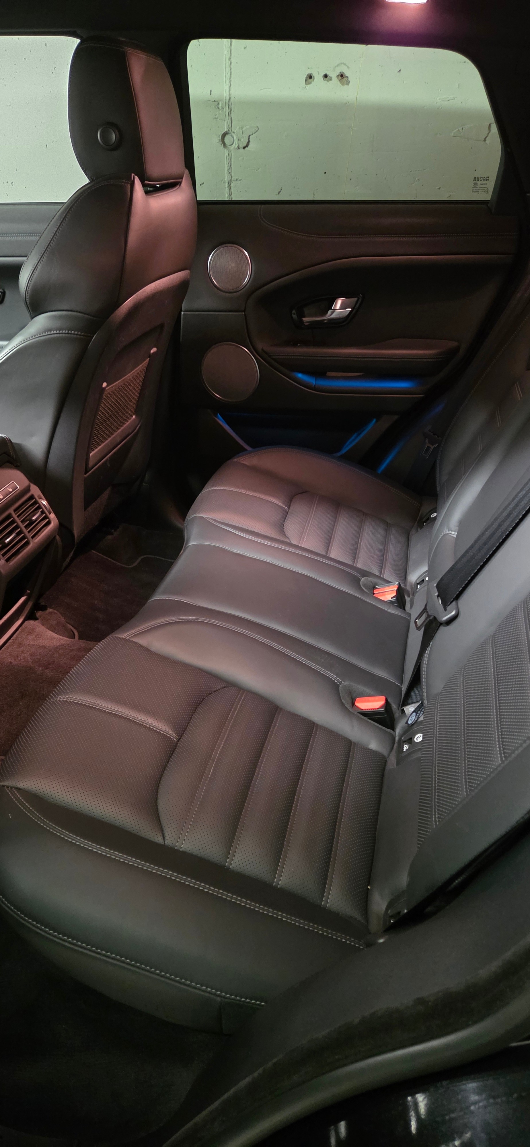 LAND ROVER 2.0 Si4 290 HSE Dynamic-image-5