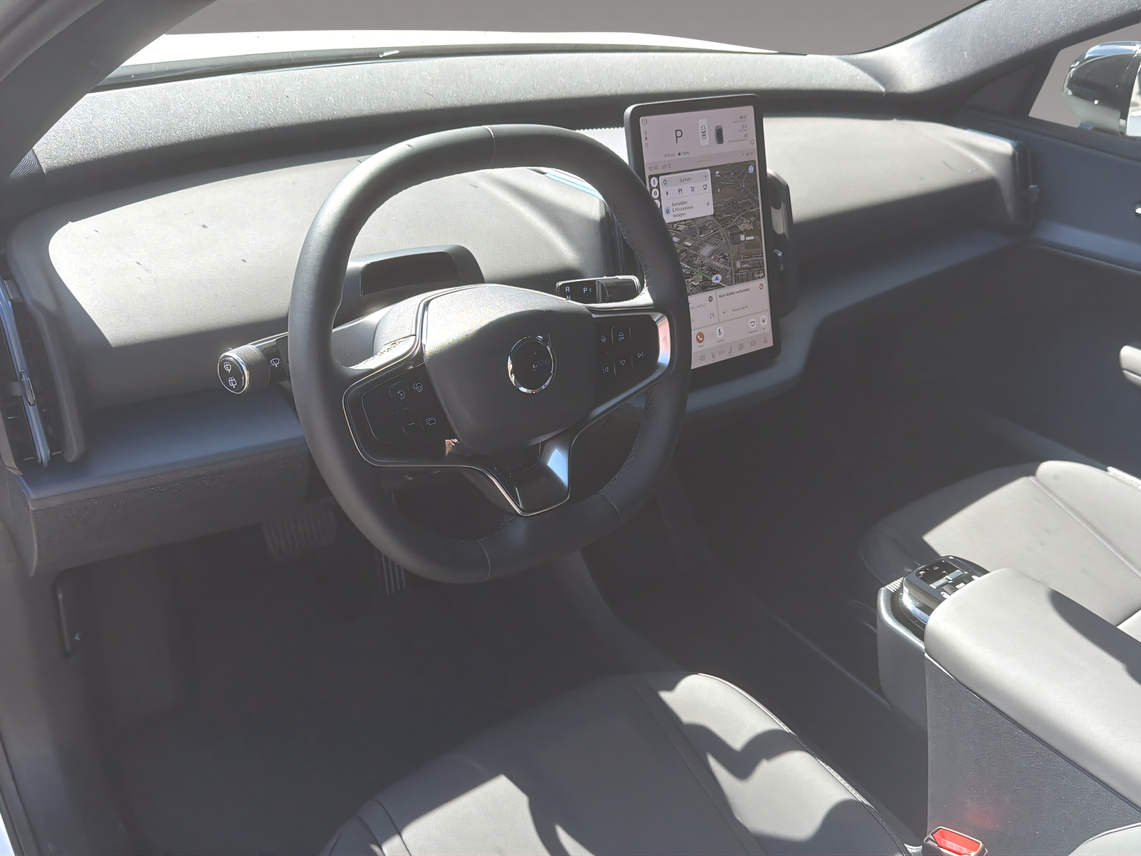 VOLVO EX30 E60 Core-image-6