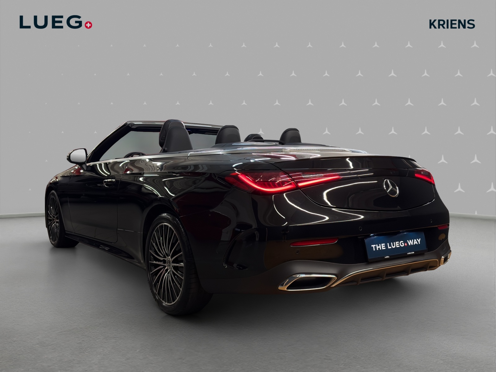 MERCEDES-BENZ CLE 200 4M - Cabrio - AMG / DISTRONIC / Rückfahrkamera / AHK / Soundsystem-image-2