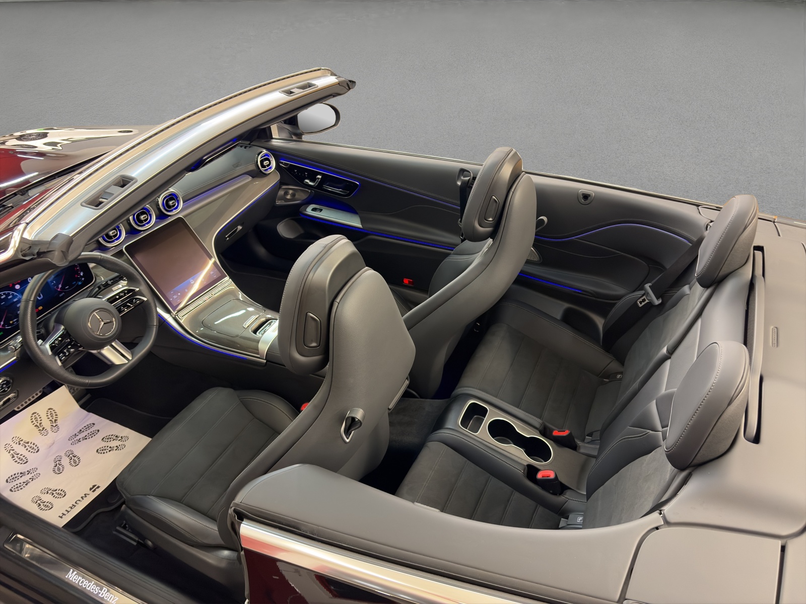 MERCEDES-BENZ CLE 200 4M - Cabrio - AMG / DISTRONIC / Rückfahrkamera / AHK / Soundsystem-image-13