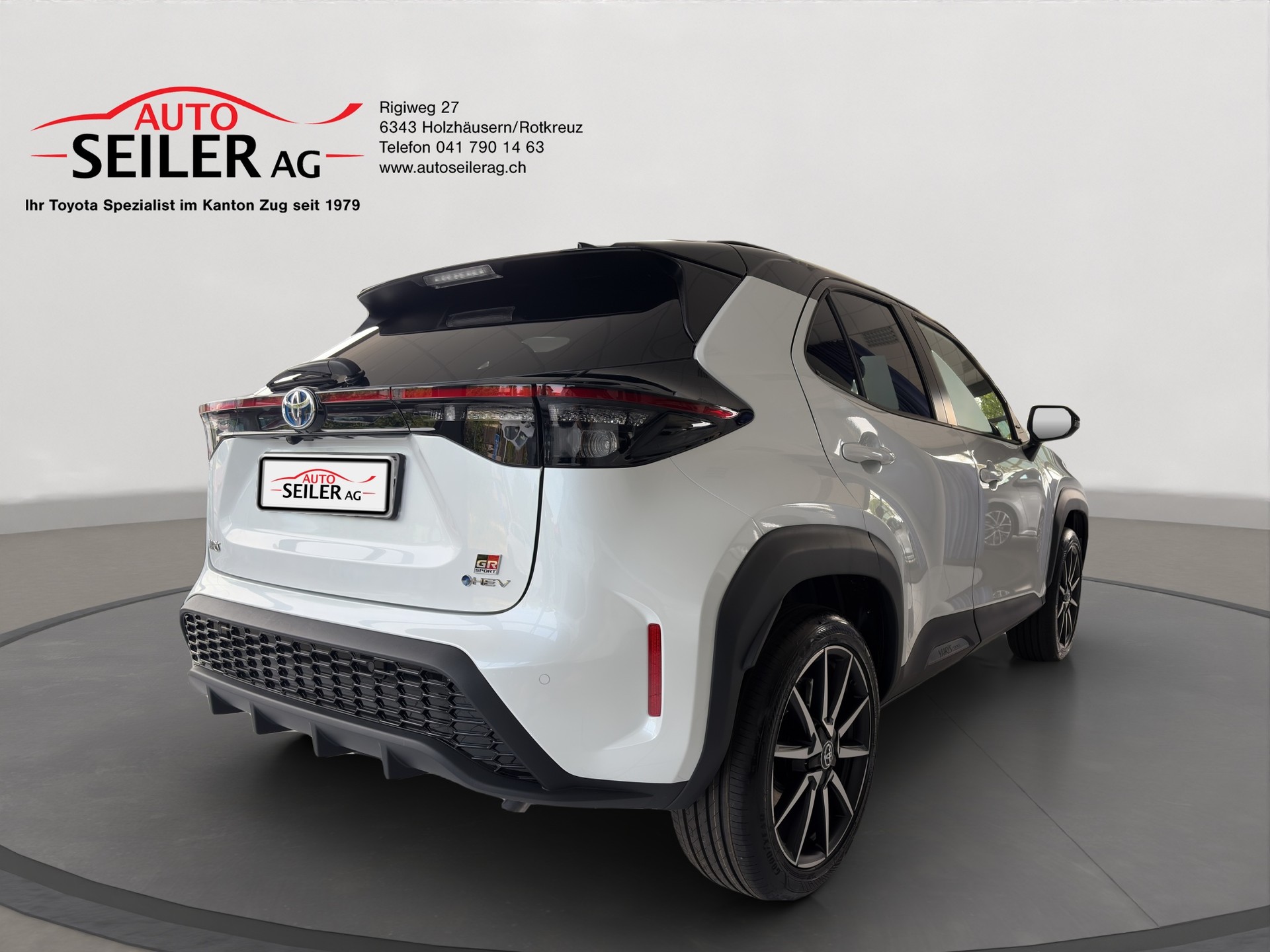 TOYOTA Yaris Cross 1.5 GR Sport e-CVT-image-3
