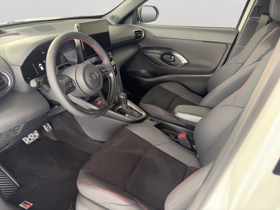 TOYOTA Yaris Cross 1.5 GR Sport e-CVT-image-7
