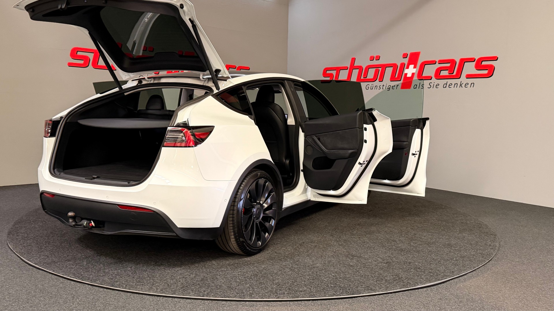 TESLA Model Y Performance-image-6