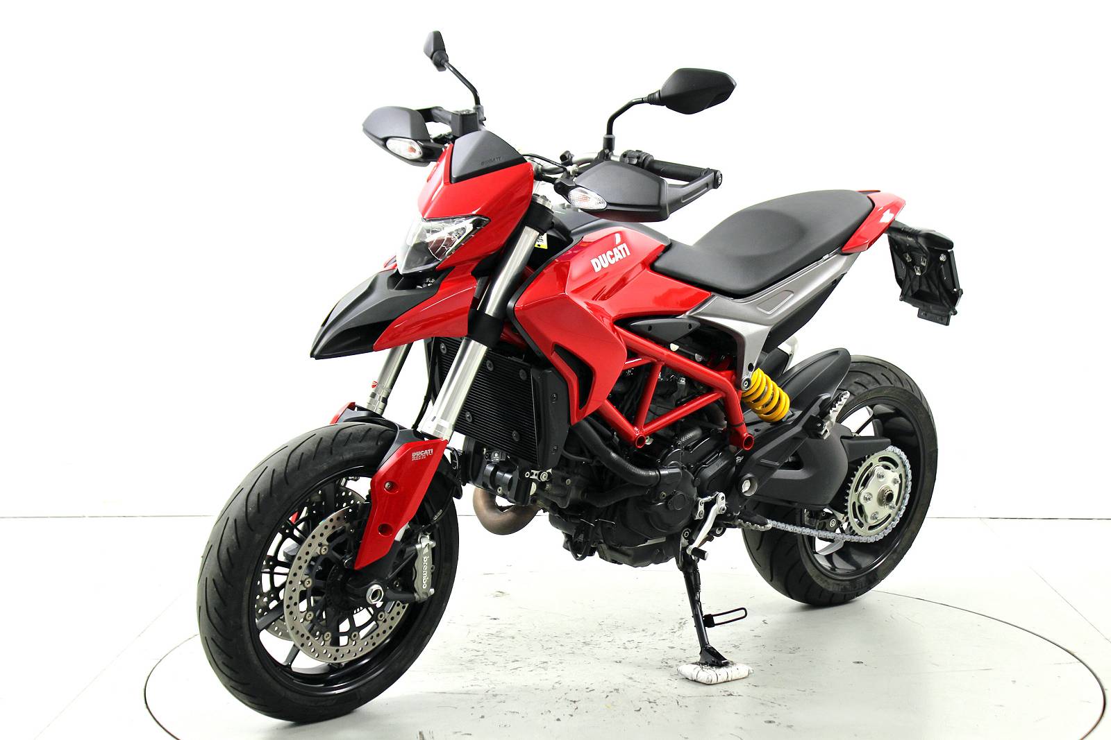 DUCATI HYPERMOTARD 821-showroom-element-2