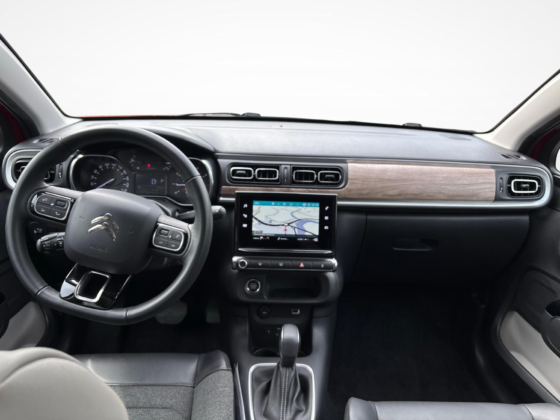 CITROEN C3 1.2 PureTech Shine-image-10