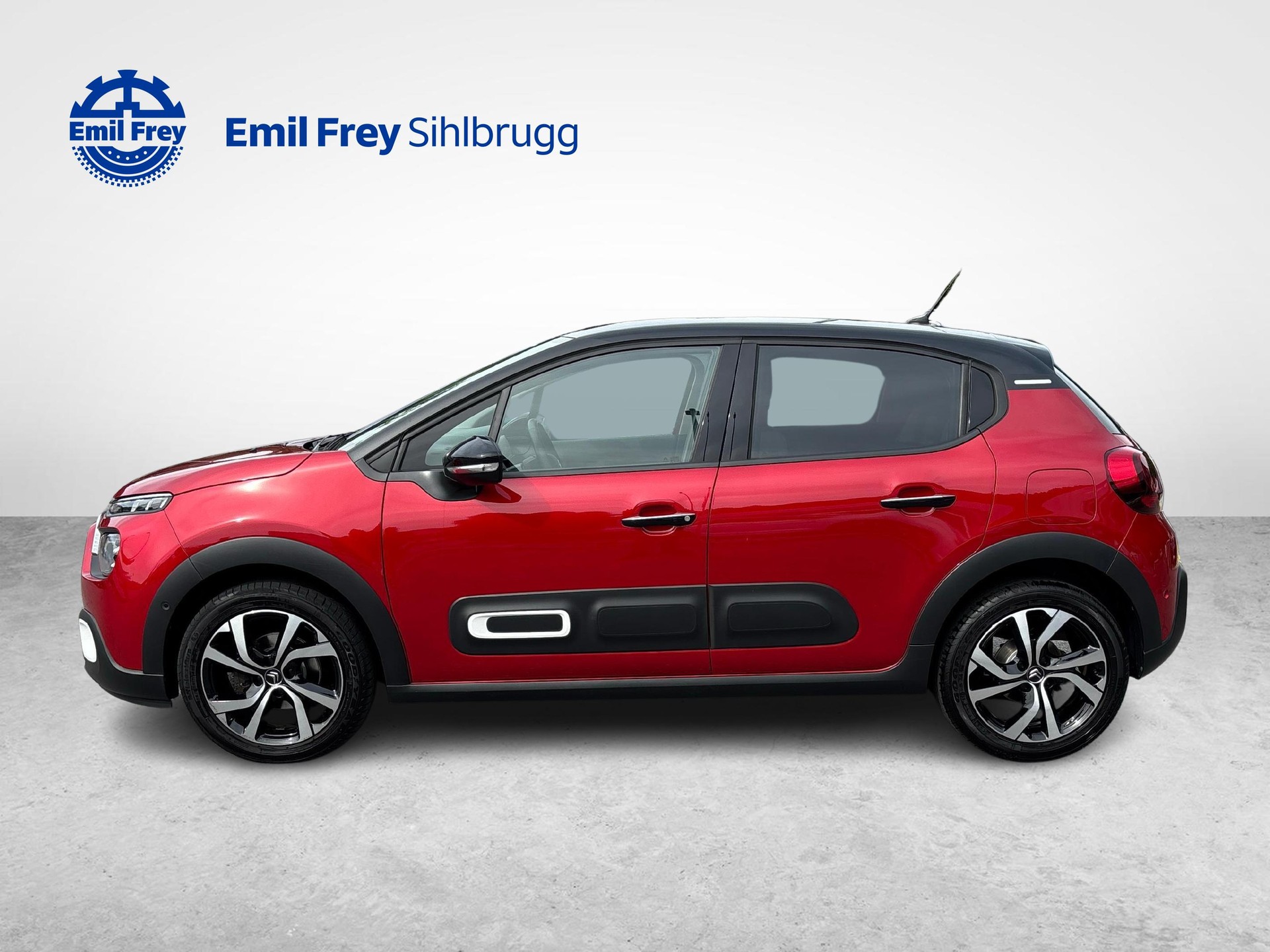 CITROEN C3 1.2 PureTech Shine-image-1
