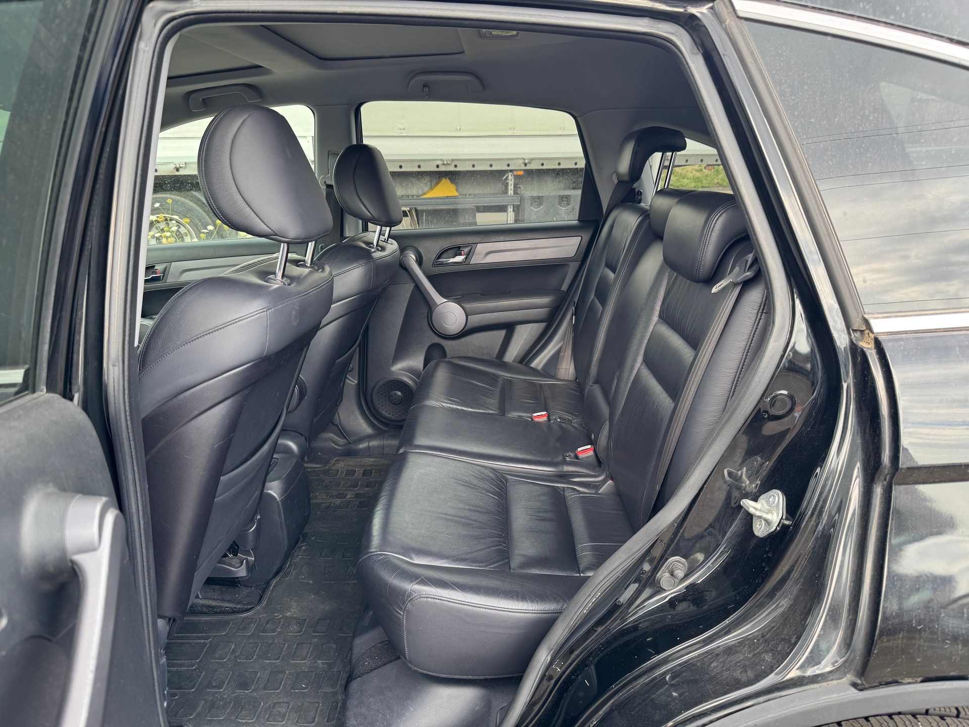 HONDA CR-V 2.0 4WD Executive-image-9