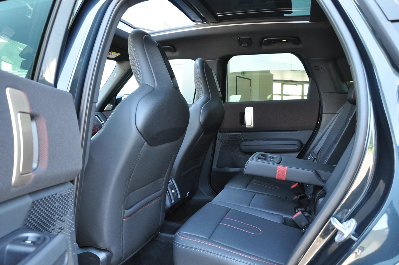 MINI Countryman S ALL4 Steptronic-image-20