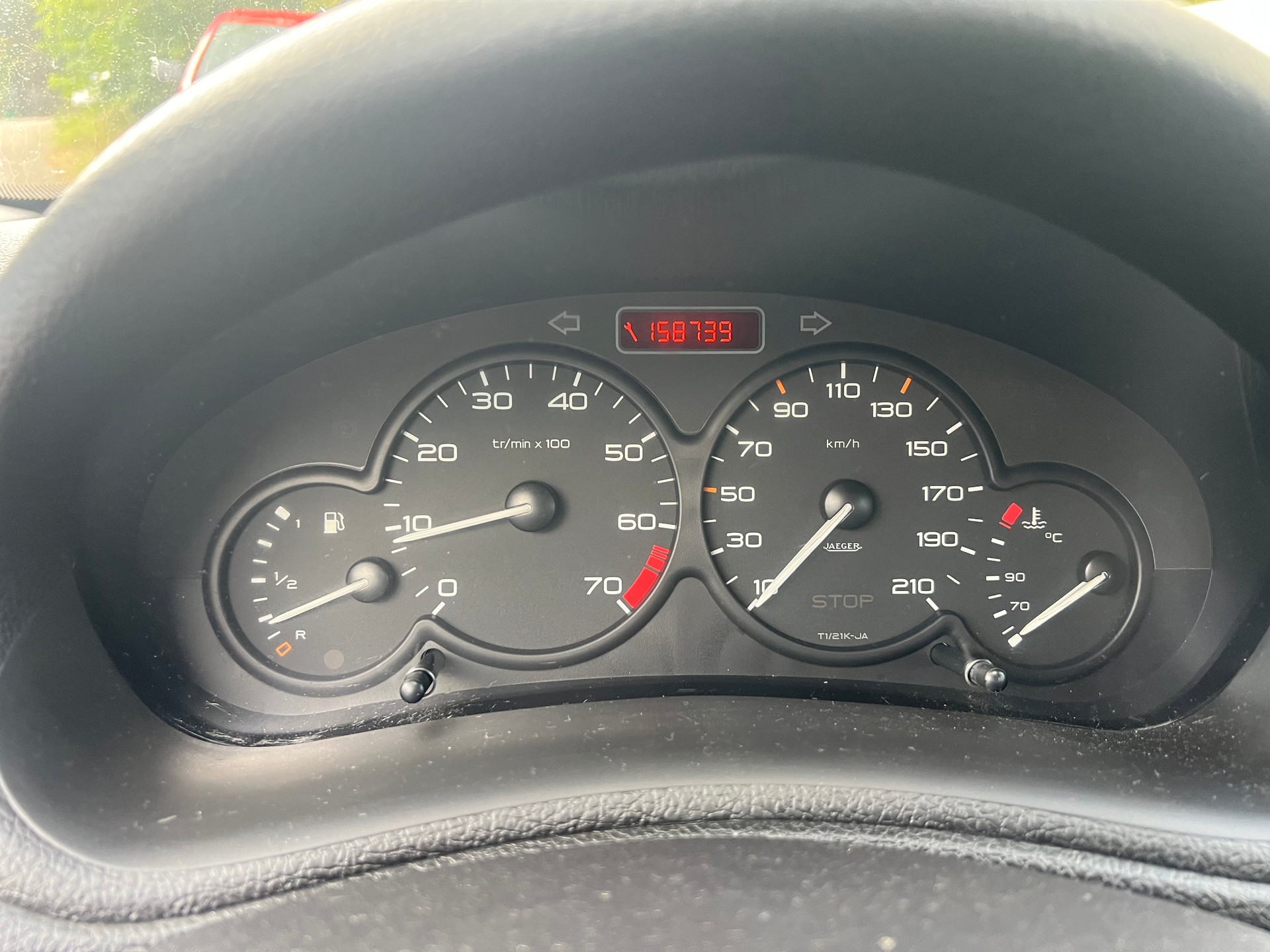 PEUGEOT 206 1.6 16V (XT) Premium-image-10
