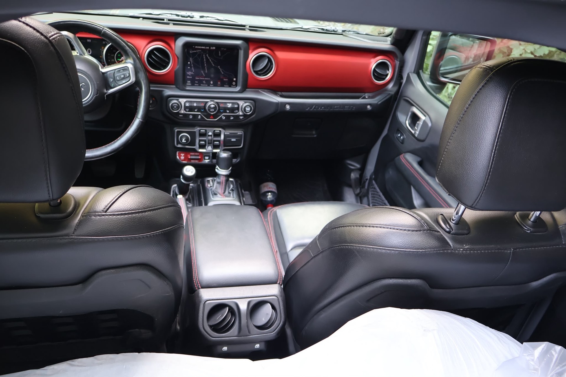 JEEP Wrangler 2.0 Unlimited Rubicon Automatic-image-11