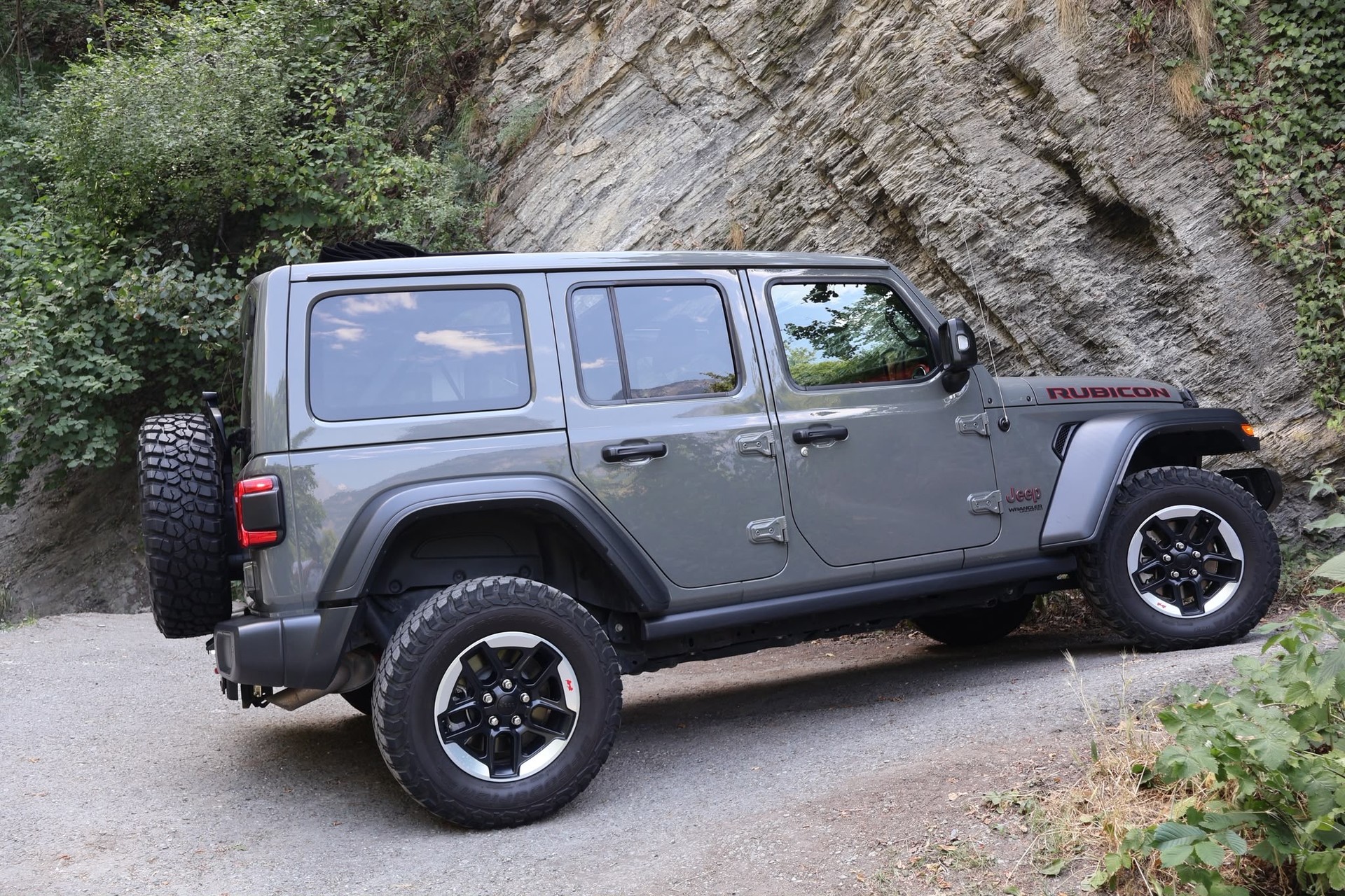 JEEP Wrangler 2.0 Unlimited Rubicon Automatic-image-6