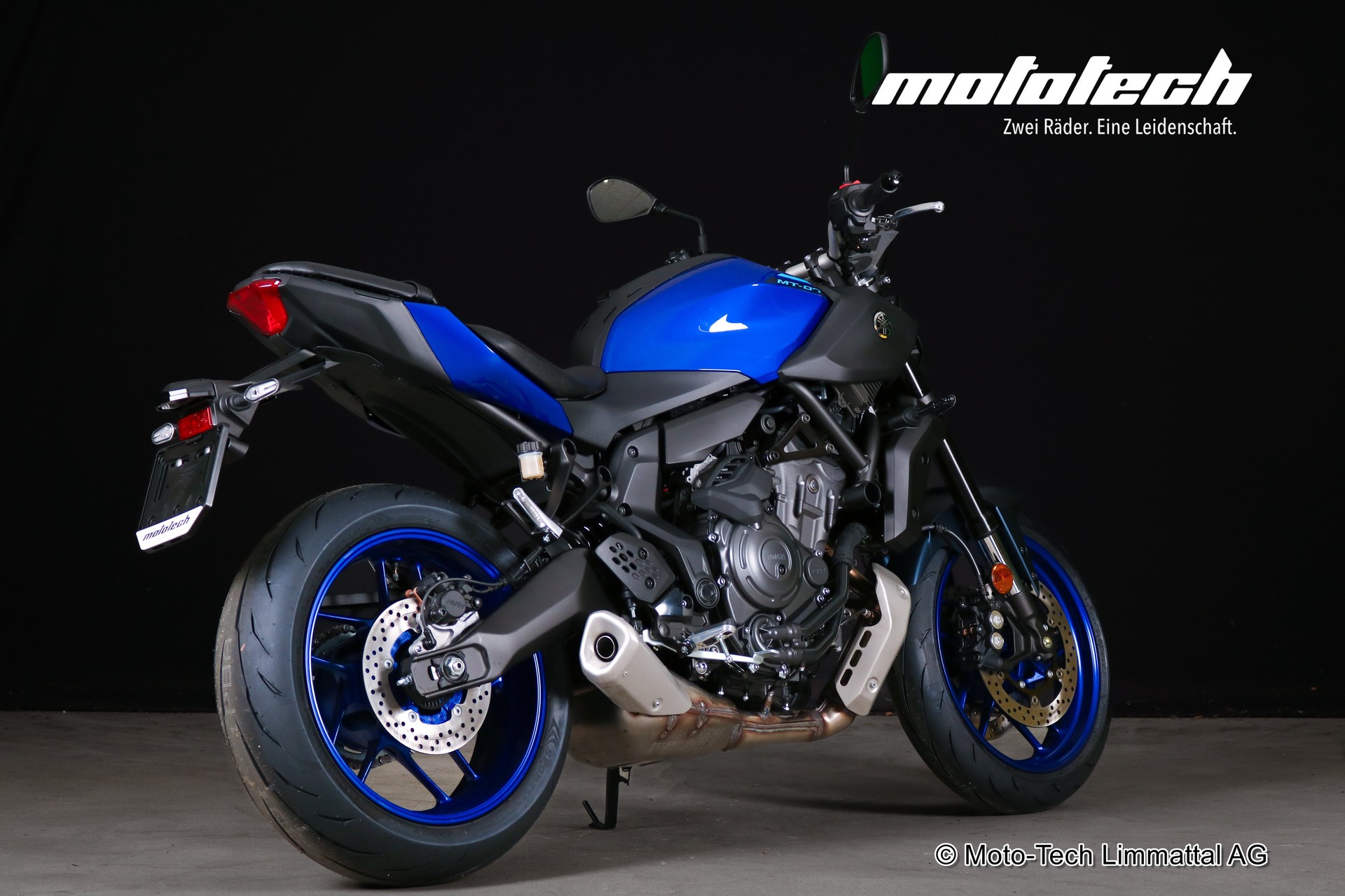 YAMAHA MT-07 Y-AMT-showroom-element-2