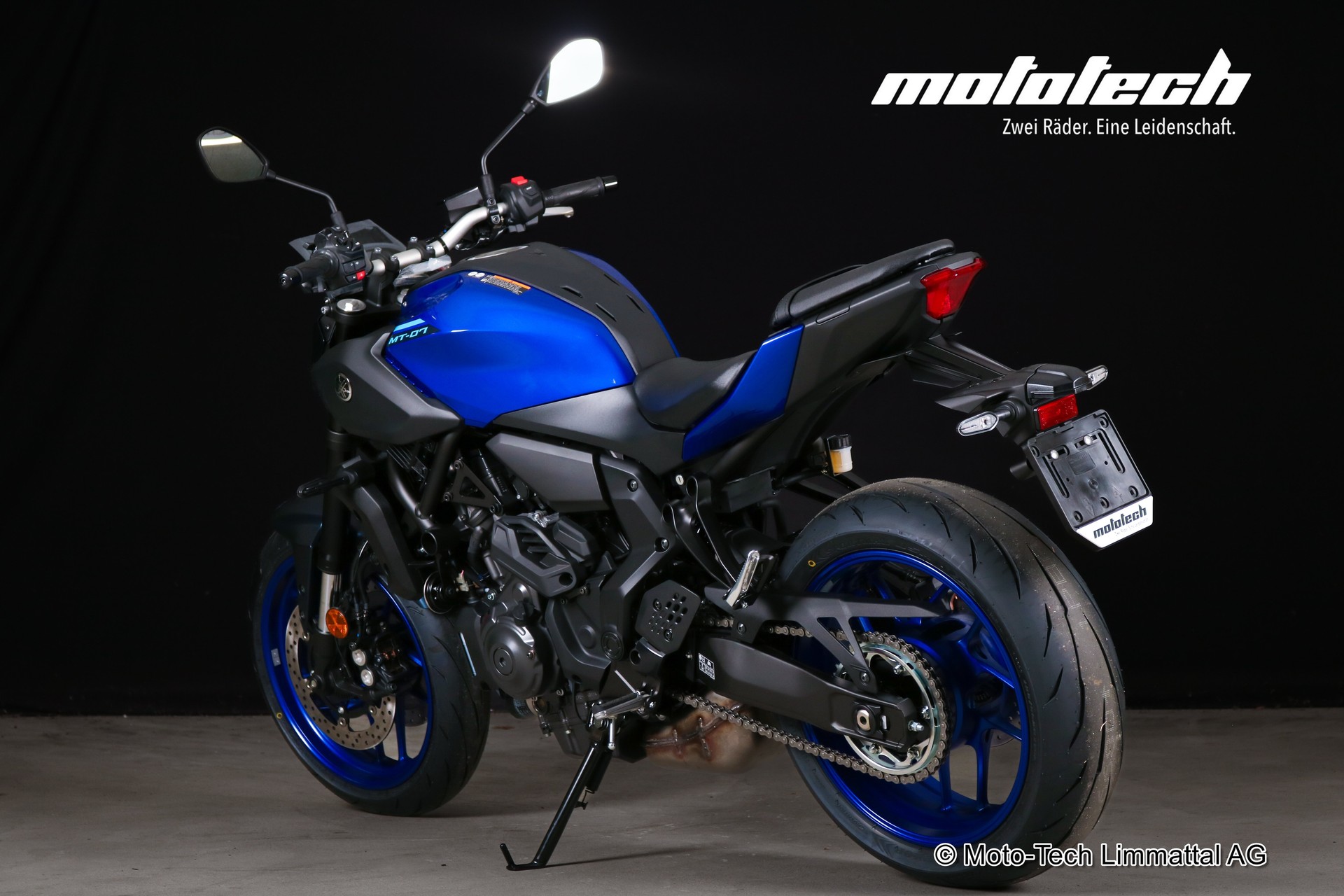 YAMAHA MT-07 Y-AMT-showroom-element-3
