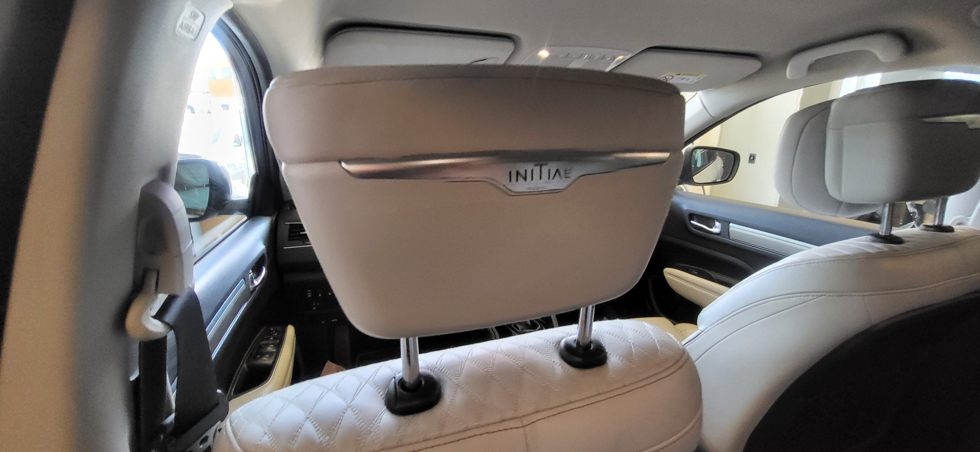 RENAULT Koleos 2.0 dCi Initiale 4WD Xtronic CVT-image-14
