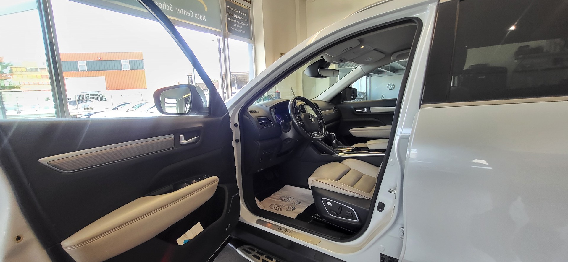 RENAULT Koleos 2.0 dCi Initiale 4WD Xtronic CVT-image-5