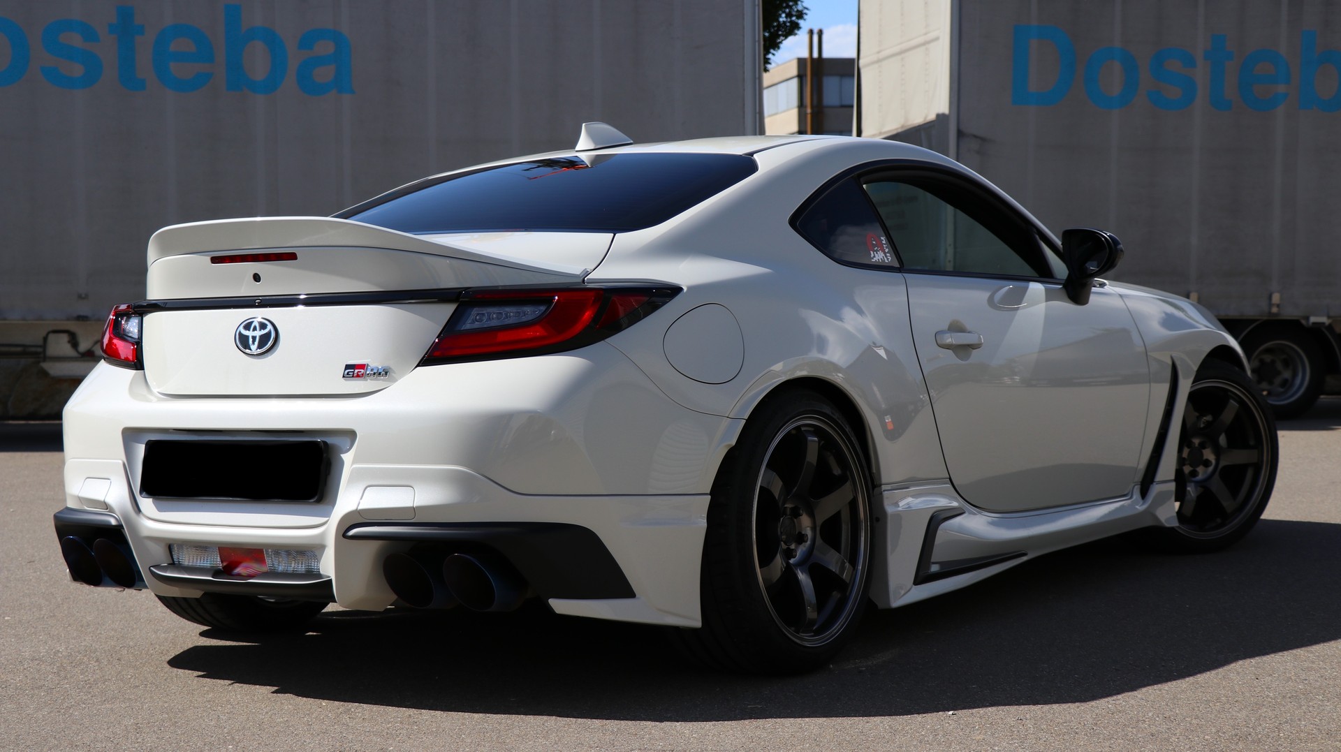 TOYOTA 2.4 Sport+-image-4
