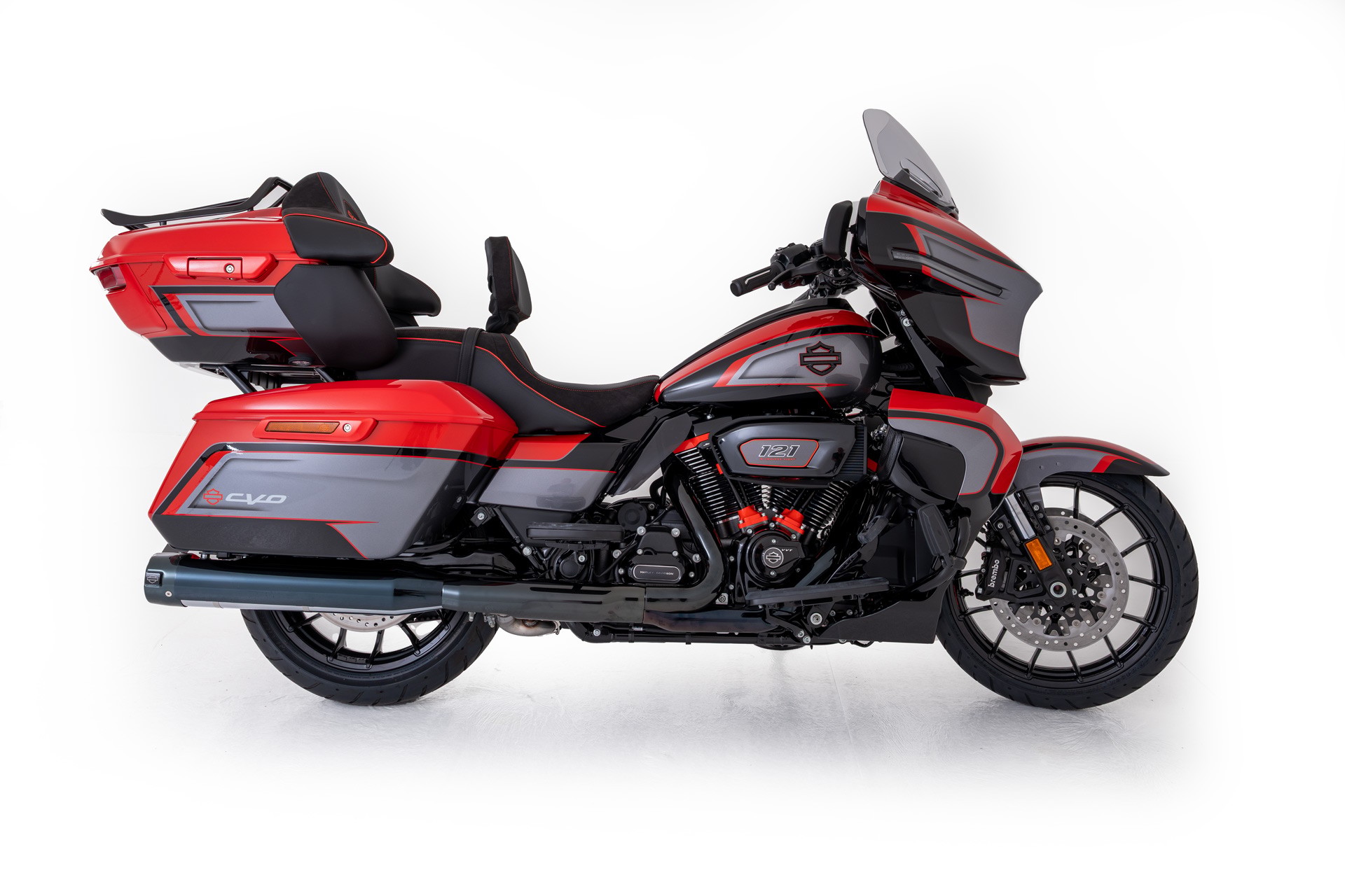 HARLEY-DAVIDSON FLHXSE Street Glide CVO 121 Limited-showroom-element-1