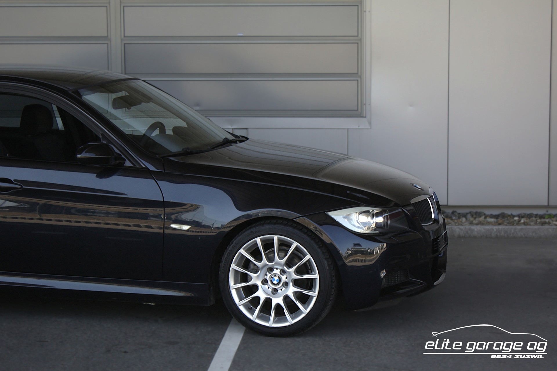 BMW 320si 1/2600-image-8