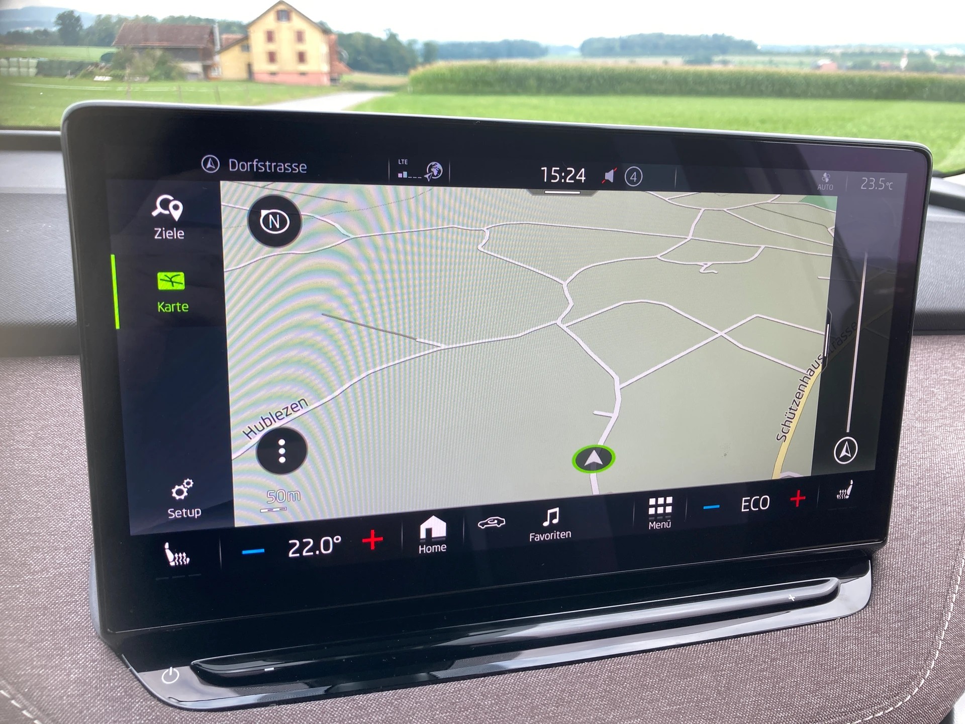 SKODA Enyaq iV 60-image-12