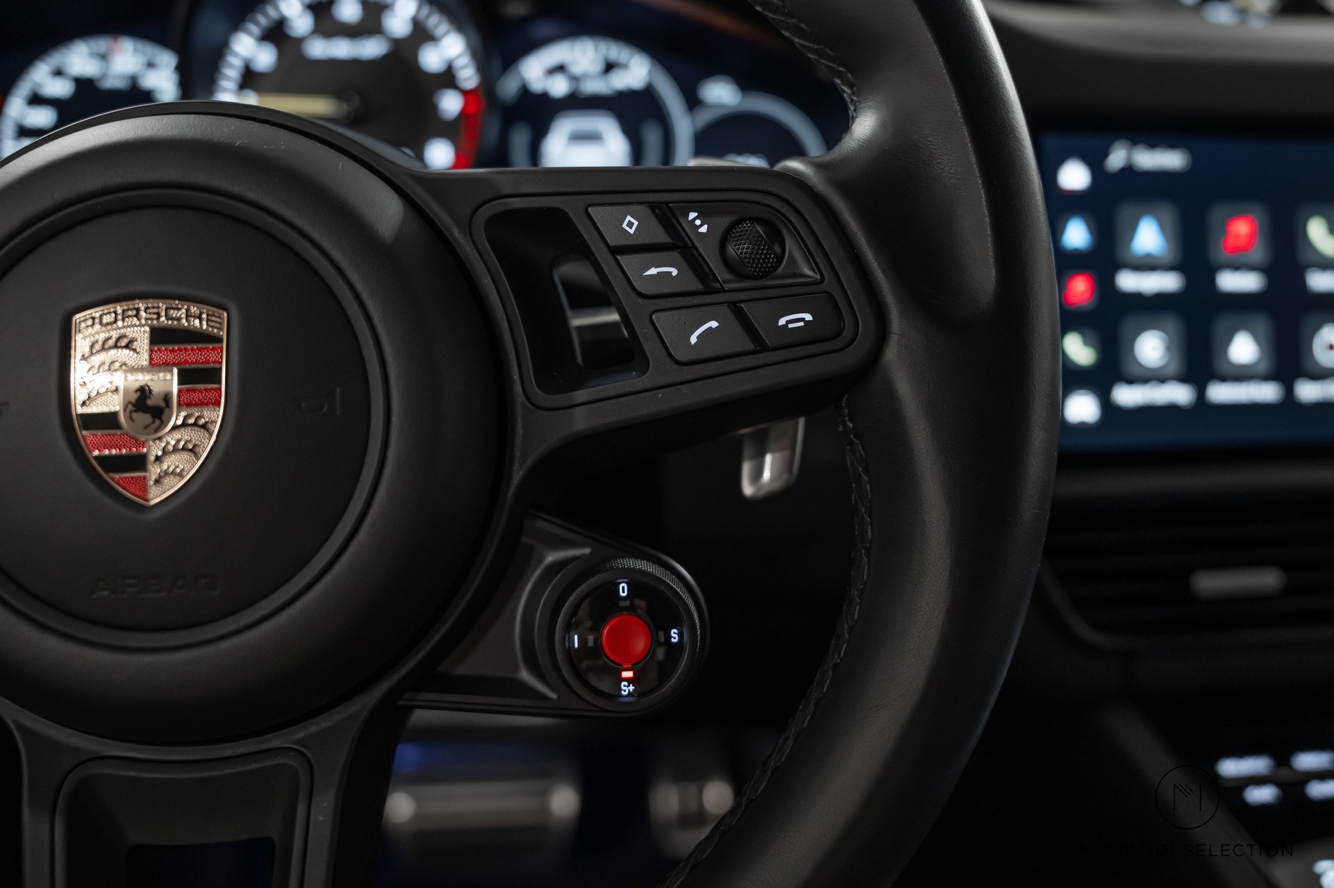 PORSCHE Cayenne Coupé 4.0 V8 Turbo GT-image-29