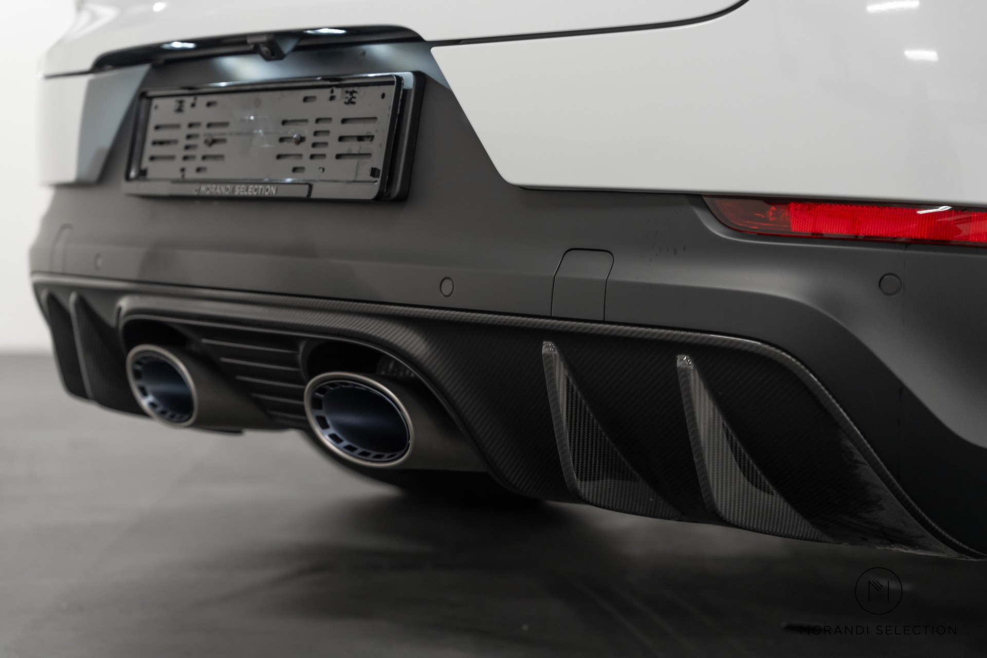 PORSCHE Cayenne Coupé 4.0 V8 Turbo GT-image-12