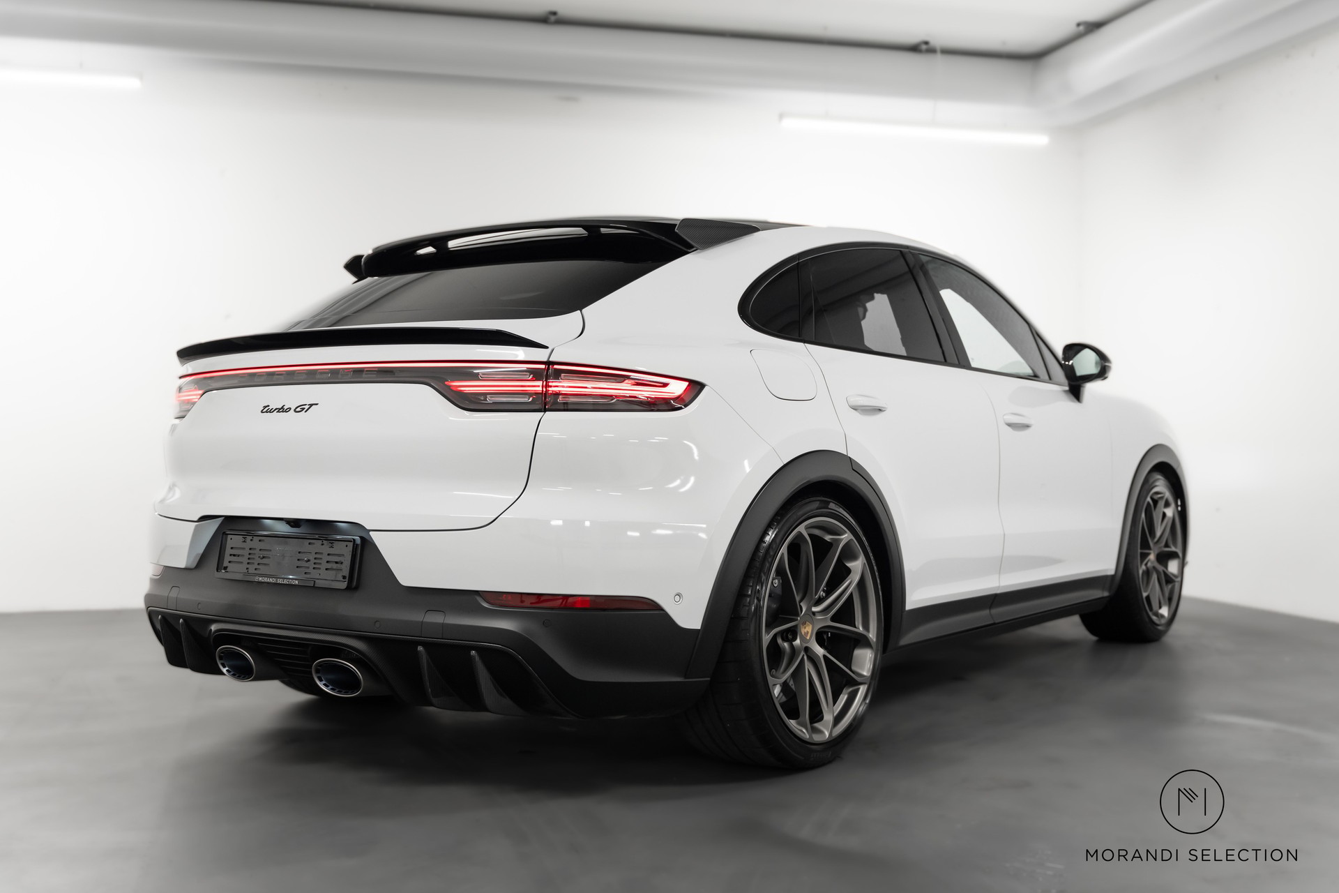 PORSCHE Cayenne Coupé 4.0 V8 Turbo GT-image-2