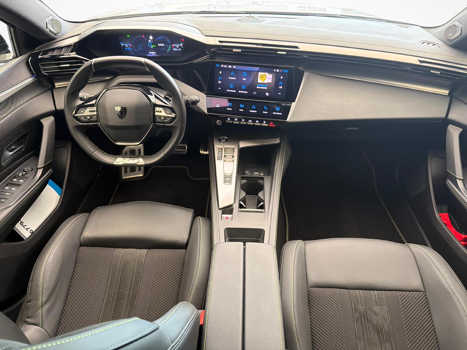 PEUGEOT 308 1.6 PHEV 180 GT-image-9