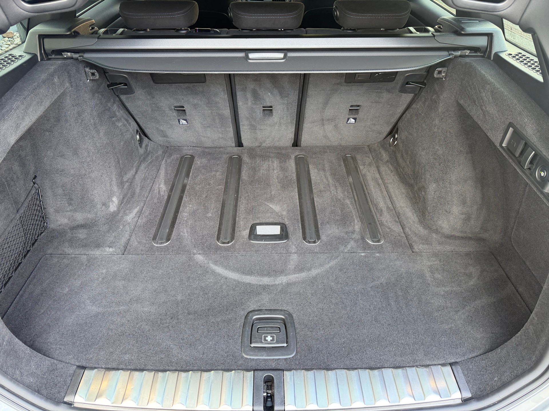 BMW 320d xDrive 48V Touring Steptronic M Sport-image-30