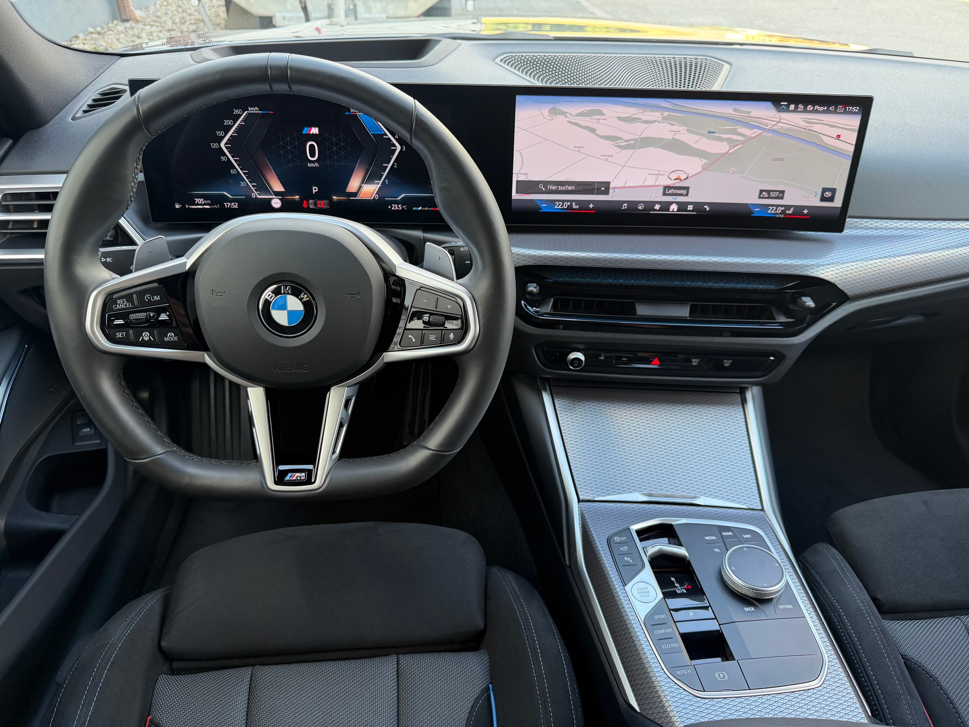 BMW 320d xDrive 48V Touring Steptronic M Sport-image-19