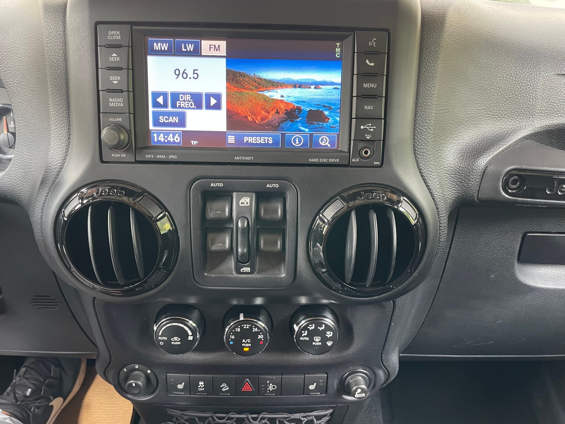JEEP Wrangler 2.8CRD Unlimited Black Edition II Aut.-image-14