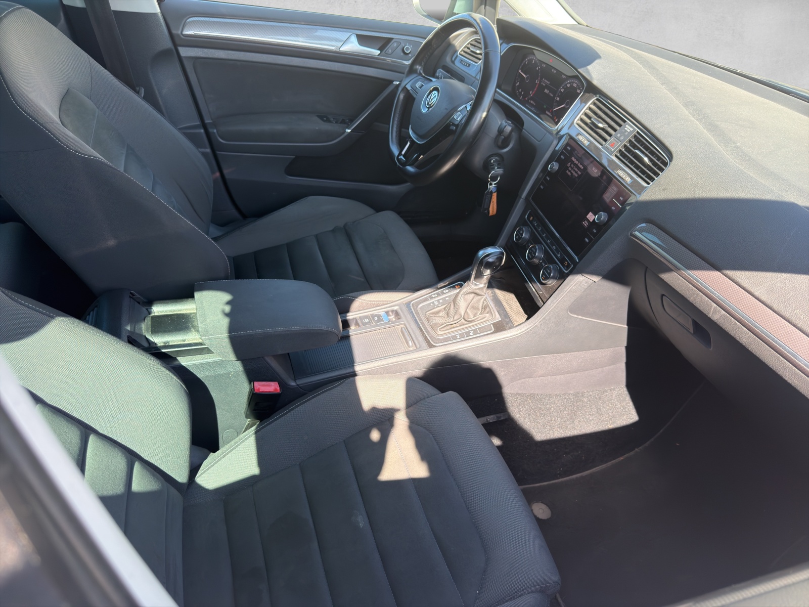 VW Golf 2.0 TDI Alltrack 4Motion DSG-image-8