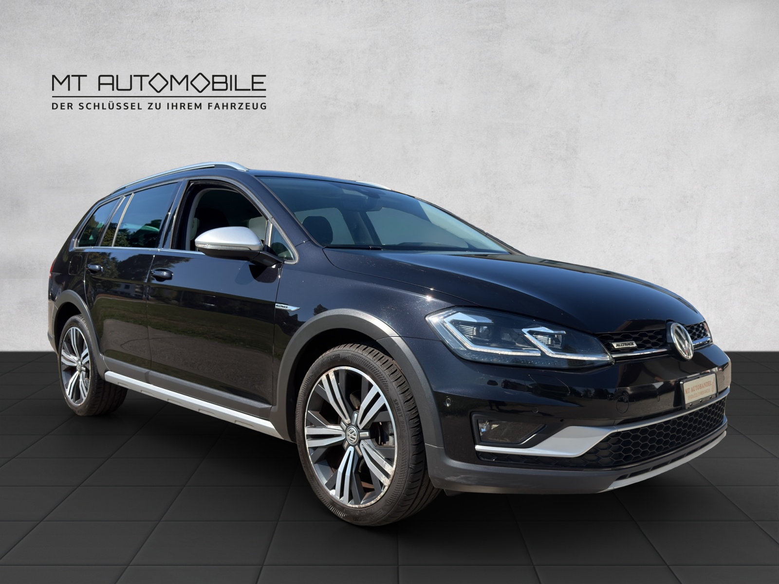 VW Golf 2.0 TDI Alltrack 4Motion DSG-image-6