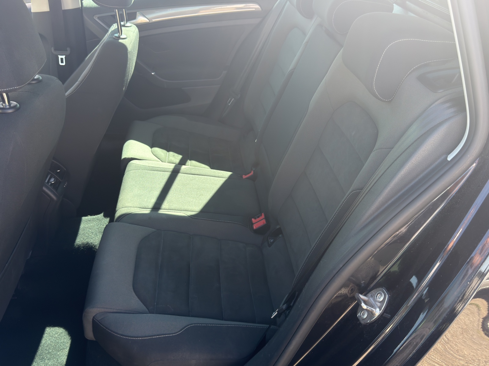 VW Golf 2.0 TDI Alltrack 4Motion DSG-image-12