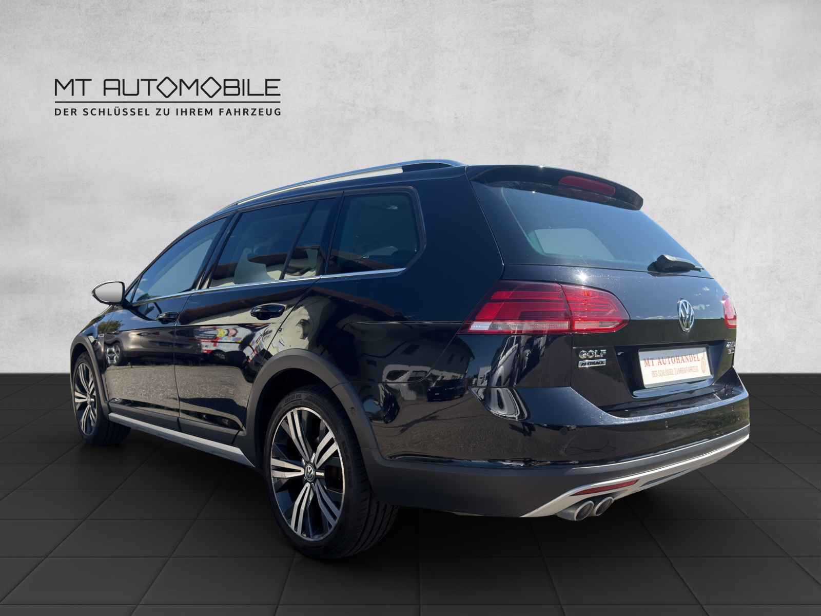 VW Golf 2.0 TDI Alltrack 4Motion DSG-image-2