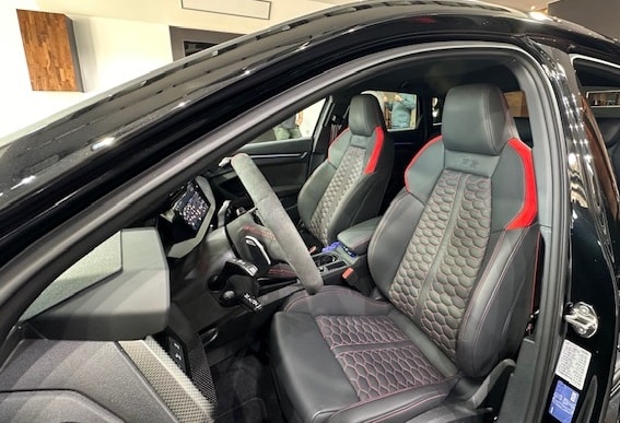 AUDI Sportback 2.5 TFSI quattro S-Tronic-image-2