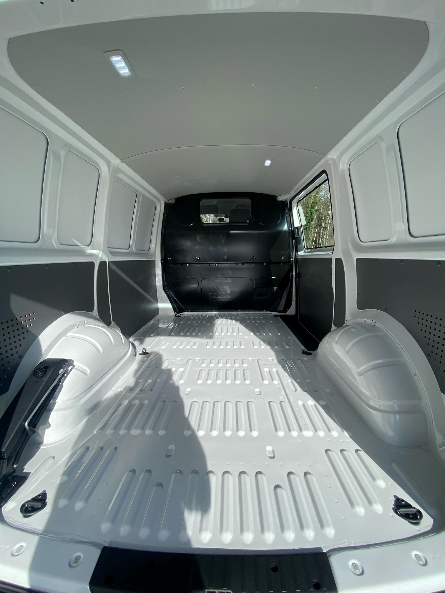 VW T6.1 2.0 TDI 4Motion-image-6