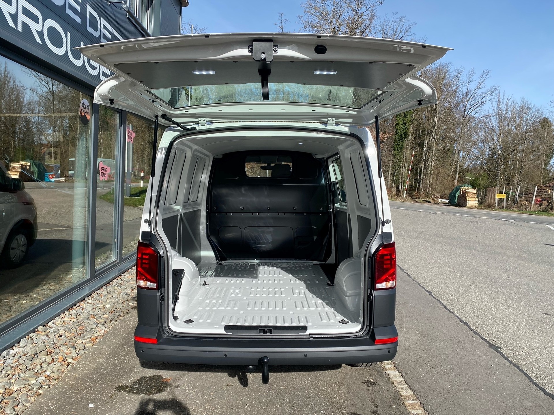 VW T6.1 2.0 TDI 4Motion-image-5