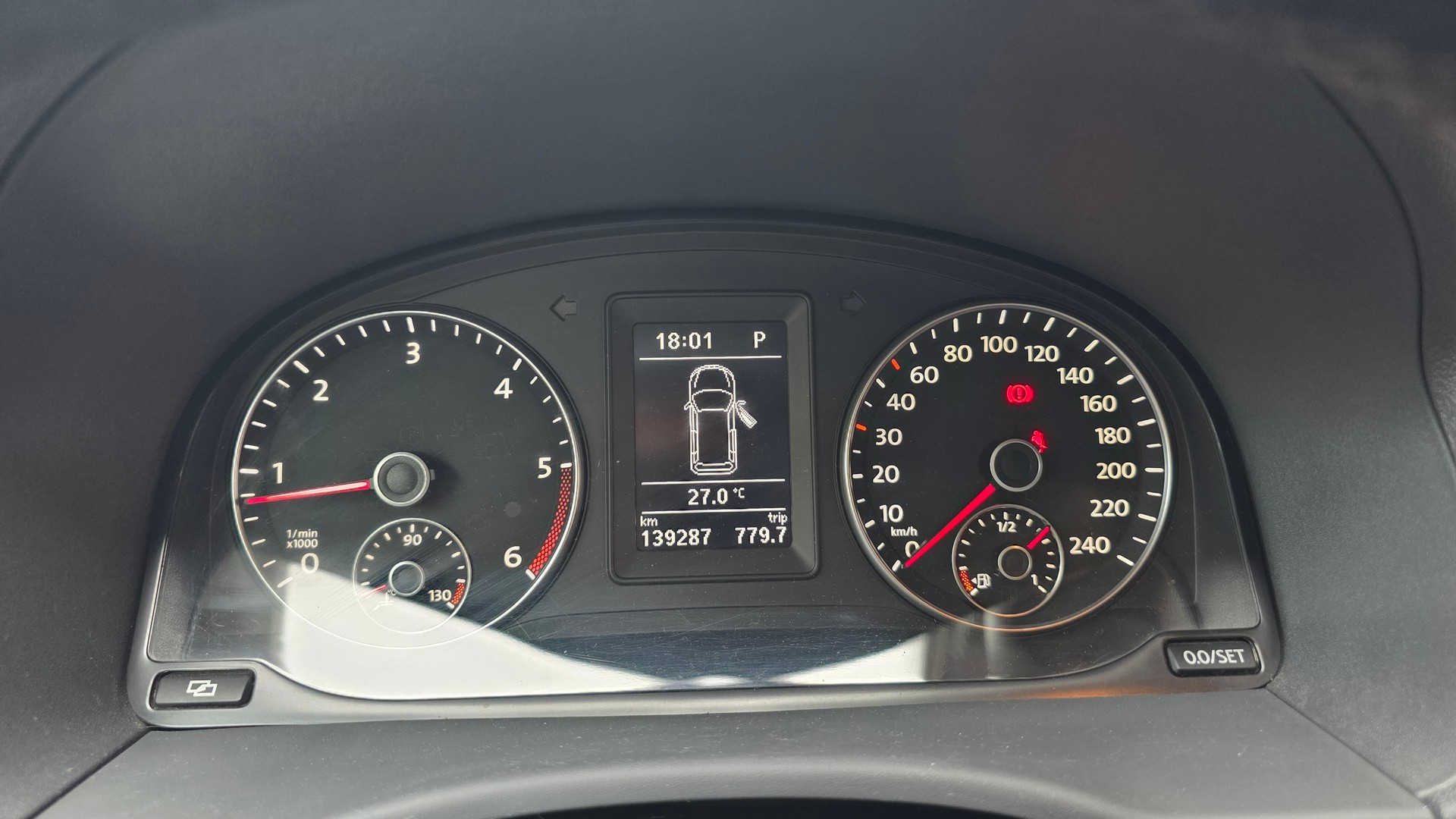VW Caddy 1.6 TDI CR Highline ADSG-image-9