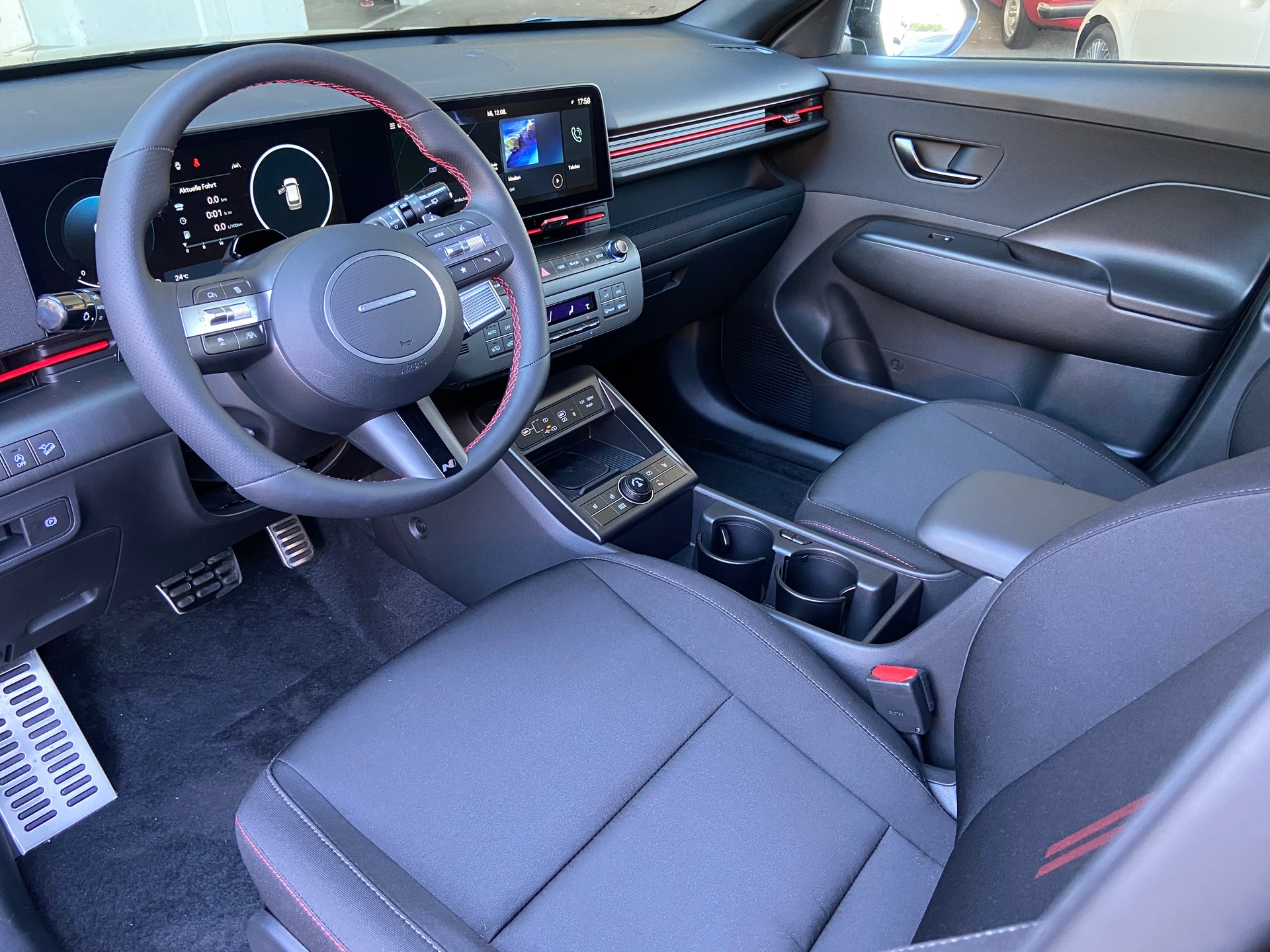 HYUNDAI Kona 1.6 T-GDi N-Line Exellence 4WD-image-4
